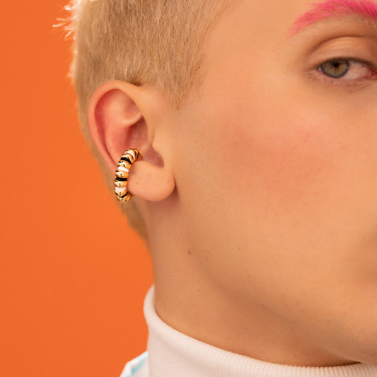 Gold Earcuff